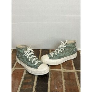 Converse‎ X Undefeated Half Chuck70 Mid Top Green Tiger Print Camo Women's 7.5